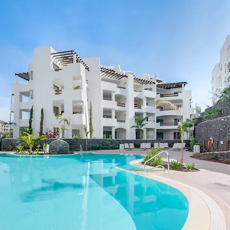 Colinas - Bentor 0,3 Pool View 1b Holiday home