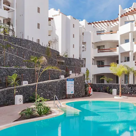 Colinas - Bentor 0,3 Pool View 1b Holiday home *